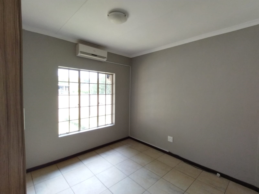 3 Bedroom Property for Sale in Hexrivier Lifestyle Estate North West